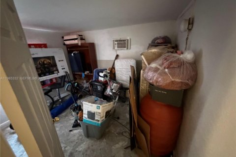 Купить виллу или дом в Майами, Флорида 3 спальни, 108.32м2, № 2026945 - фото 27