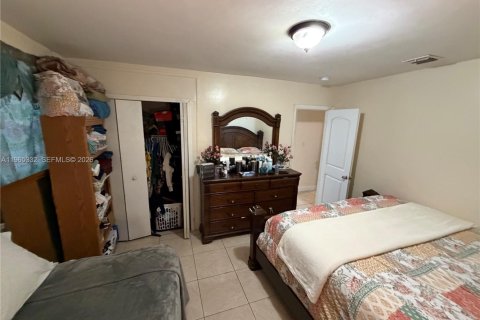 Купить виллу или дом в Майами, Флорида 3 спальни, 108.32м2, № 2026945 - фото 21