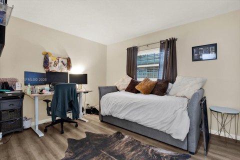 House in Tampa, Florida 3 bedrooms, 166.3 sq.m. № 2055607 - photo 28