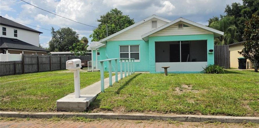 Casa en Winter Park, Florida 3 dormitorios, 140.1 m2 № 2216985