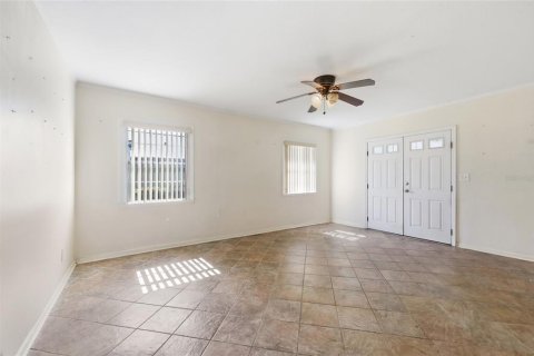 Casa en venta en Winter Park, Florida, 3 dormitorios, 140.1 m2 № 2216985 - foto 5