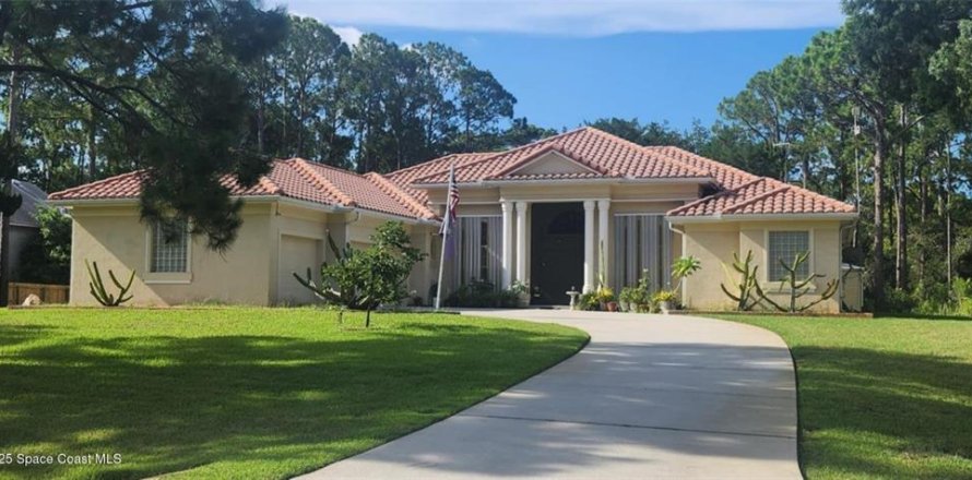 House in Mims, Florida 4 bedrooms, 260.03 sq.m. № 1838177