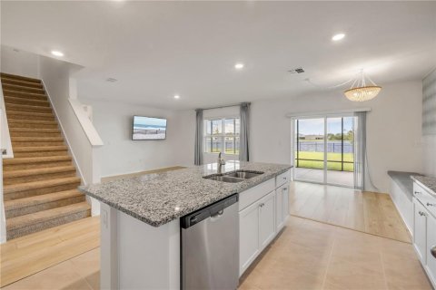 Villa ou maison à louer à New Smyrna Beach, Floride: 5 chambres, 248.42 m2 № 2406820 - photo 14