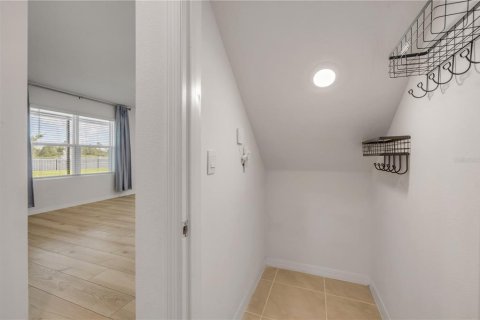 Villa ou maison à louer à New Smyrna Beach, Floride: 5 chambres, 248.42 m2 № 2406820 - photo 25