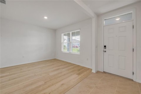 Villa ou maison à louer à New Smyrna Beach, Floride: 5 chambres, 248.42 m2 № 2406820 - photo 4