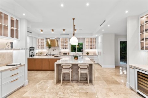 Casa en venta en Pinecrest, Florida, 7 dormitorios, 794.41 m2 № 2039165 - foto 13