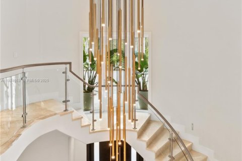 Casa en venta en Pinecrest, Florida, 7 dormitorios, 794.41 m2 № 2039165 - foto 24