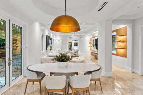 Casa en venta en Pinecrest, Florida, 7 dormitorios, 794.41 m2 № 2039165 - foto 19