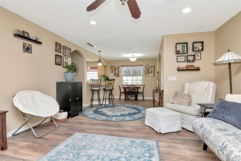 Condominio en venta en Largo, Florida, 1 dormitorio, 79.52 m2 № 1866874 - foto 12