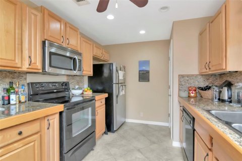 Condominio en venta en Largo, Florida, 1 dormitorio, 79.52 m2 № 1866874 - foto 16