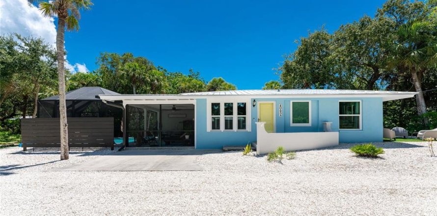 House in Englewood, Florida 2 bedrooms, 103.86 sq.m. № 1732997