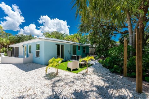 House in Englewood, Florida 2 bedrooms, 103.86 sq.m. № 1732997 - photo 23