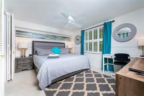 House in Englewood, Florida 2 bedrooms, 103.86 sq.m. № 1732997 - photo 20