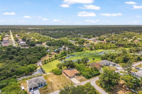 Villa ou maison à vendre à North Port, Floride: 3 chambres, 178.37 m2 № 2123170 - photo 28