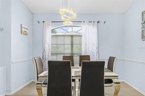 Villa ou maison à vendre à North Port, Floride: 3 chambres, 178.37 m2 № 2123170 - photo 6