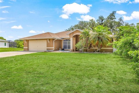 Villa ou maison à vendre à North Port, Floride: 3 chambres, 178.37 m2 № 2123170 - photo 3