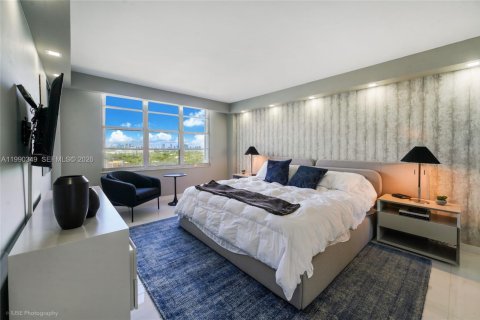 Купить кондоминиум в Майами-Бич, Флорида 2 спальни, 96.62м2, № 2057805 - фото 11