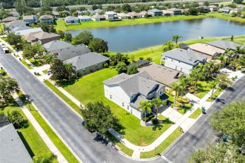 House in Winter Garden, Florida 4 bedrooms, 280.75 sq.m. № 1853398 - photo 3