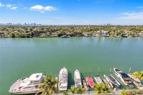 Снять в аренду кондоминиум в Майами-Бич, Флорида 2 спальни, 110.55м2, № 1951709 - фото 5