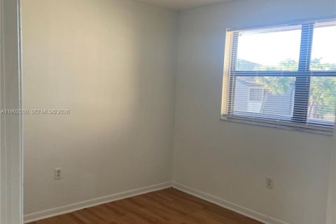 Copropriété à vendre à Sunrise, Floride: 2 chambres, 91.6 m2 № 1953941 - photo 28