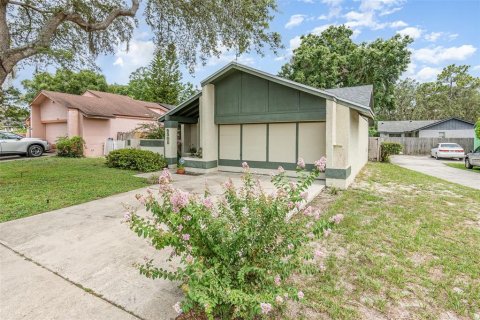 Casa en venta en Orlando, Florida, 3 dormitorios, 119.38 m2 № 1808113 - foto 2