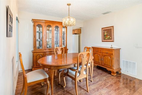 Casa en venta en Orlando, Florida, 3 dormitorios, 119.38 m2 № 1808113 - foto 6