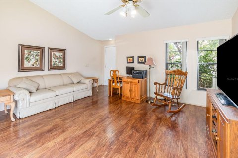 Casa en venta en Orlando, Florida, 3 dormitorios, 119.38 m2 № 1808113 - foto 4