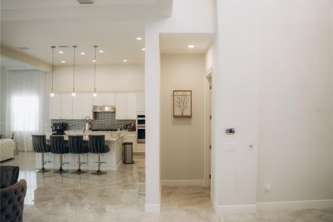 Casa en venta en Winter Garden, Florida, 6 dormitorios, 491.17 m2 № 2123193 - foto 16