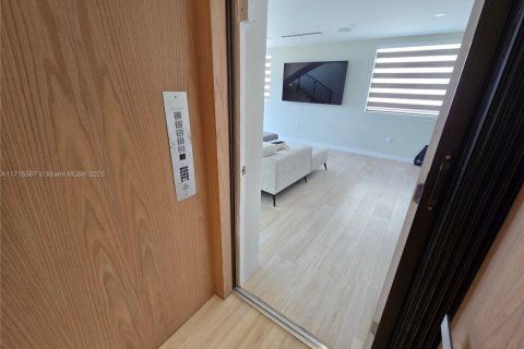 Villa ou maison à vendre à Key Largo, Floride: 3 chambres № 1726787 - photo 4