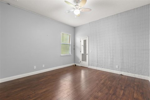 House in Orlando, Florida 3 bedrooms, 316.05 sq.m. № 2287521 - photo 14