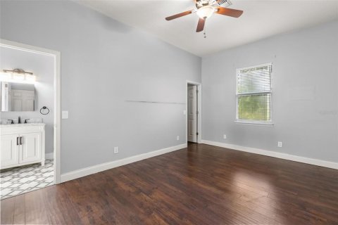 House in Orlando, Florida 3 bedrooms, 316.05 sq.m. № 2287521 - photo 17