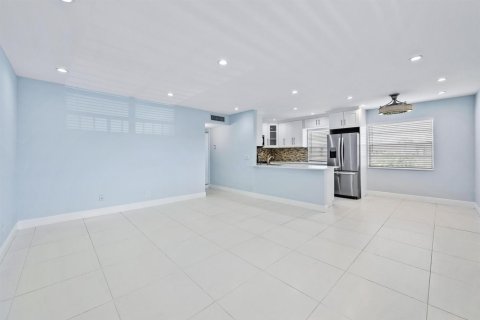 Copropriété à louer à Delray Beach, Floride: 2 chambres, 84.54 m2 № 2251969 - photo 7