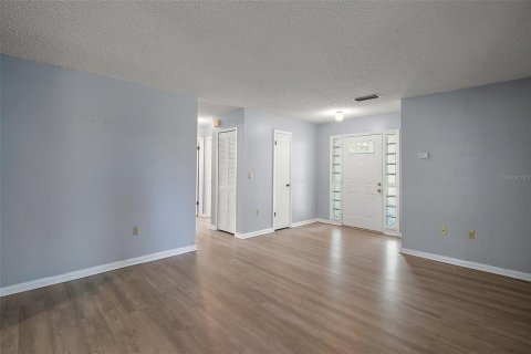 Casa en venta en Leesburg, Florida, 2 dormitorios, 121.33 m2 № 1716456 - foto 14