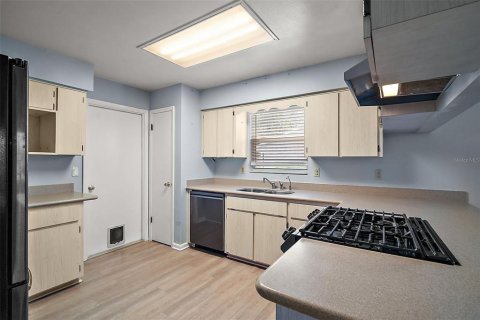 Casa en venta en Leesburg, Florida, 2 dormitorios, 121.33 m2 № 1716456 - foto 16