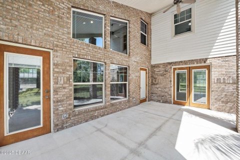House in Ormond Beach, Florida 5 bedrooms, 288.93 sq.m. № 1626808 - photo 22