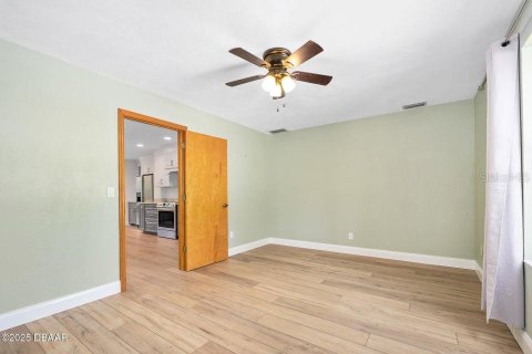 House in Ormond Beach, Florida 5 bedrooms, 288.93 sq.m. № 1626808 - photo 25