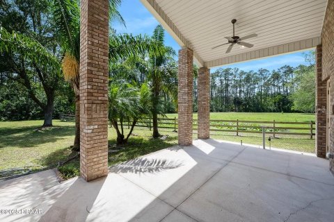 House in Ormond Beach, Florida 5 bedrooms, 288.93 sq.m. № 1626808 - photo 23