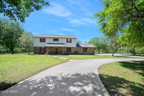 House in Ormond Beach, Florida 5 bedrooms, 288.93 sq.m. № 1626808 - photo 7