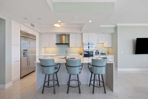 Condo in North Palm Beach, Florida, 2 bedrooms  № 2082188 - photo 7