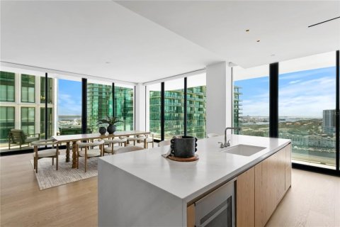 Copropriété à vendre à Tampa, Floride: 3 chambres, 280.01 m2 № 1536048 - photo 14