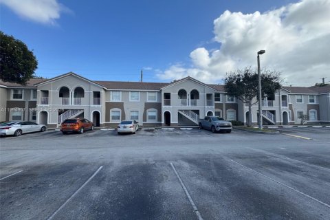 Купить кондоминиум в Хомстед, Флорида 2 спальни, 86.4м2, № 2056584 - фото 10