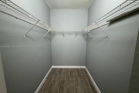 Купить кондоминиум в Хомстед, Флорида 2 спальни, 86.4м2, № 2056584 - фото 9