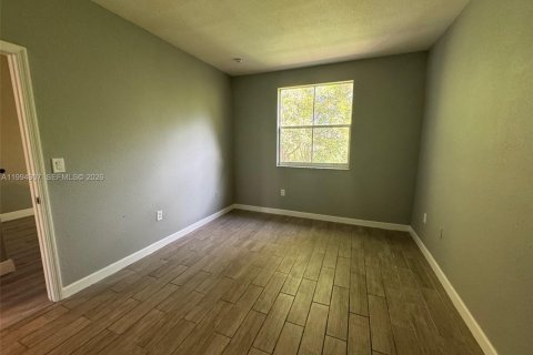 Купить кондоминиум в Хомстед, Флорида 2 спальни, 86.4м2, № 2056584 - фото 8