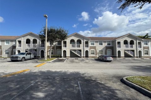 Кондоминиум с 2 спальнями в Хомстед, Флорида № 2056584