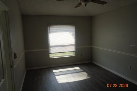 House in Deltona, Florida 3 bedrooms, 159.98 sq.m. № 2267238 - photo 22