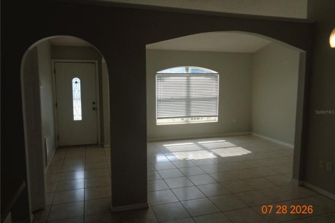 House in Deltona, Florida 3 bedrooms, 159.98 sq.m. № 2267238 - photo 21