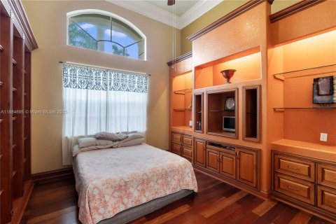 Villa ou maison à vendre à Pembroke Pines, Floride: 4 chambres, 503.9 m2 № 1950536 - photo 18