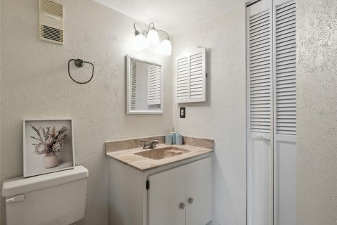 Condominio en venta en Daytona Beach, Florida, 2 dormitorios, 117.52 m2 № 1854482 - foto 14