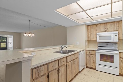 Copropriété à vendre à Homosassa, Floride: 2 chambres, 130.99 m2 № 1616663 - photo 24