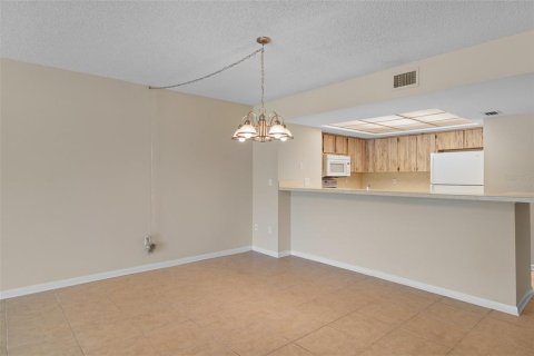 Copropriété à vendre à Homosassa, Floride: 2 chambres, 130.99 m2 № 1616663 - photo 12